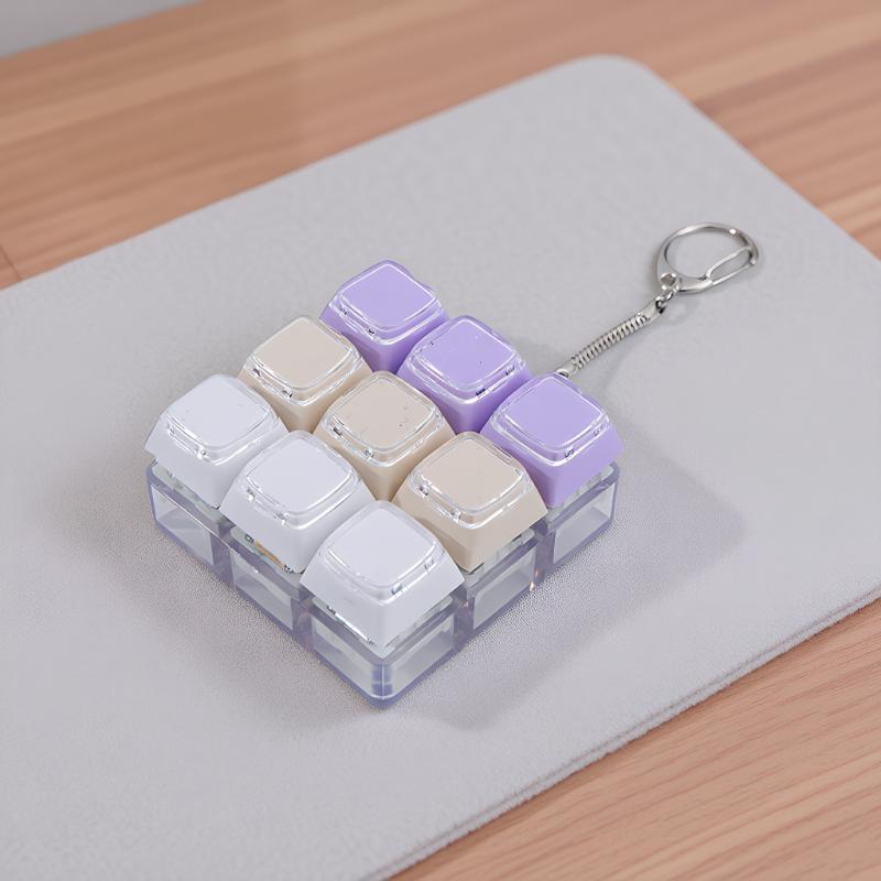 Kids Quirky Toys - Cute 9 Key Mechanical Keyboard Keychain